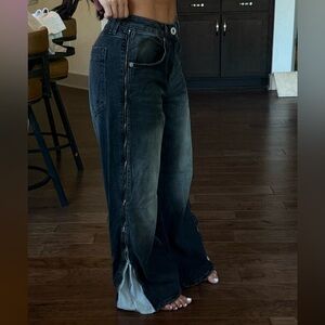 Stylish Black Wide-Leg Jeans